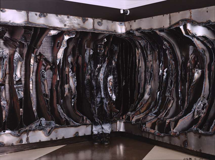 Hiding in Erarta Museum, artist Bolin Liu